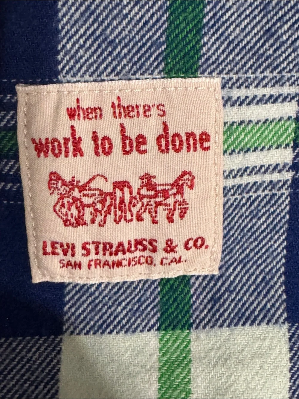 Levi's Blue, Navy & Green Plaid Button-Down Shirt